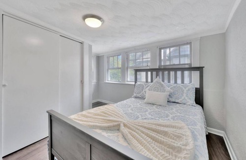 Hyde Park Apartment | Le château Tampa, Walk to Hyde Park & Amalie Arena