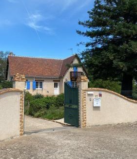Saint-Benoit-la-Foret House | Le Châtelier