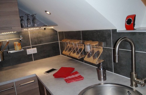 Saint-Clement-sur-Durance House | le chalet - spacious flat for 4/5 people located in the heart of the guillestro