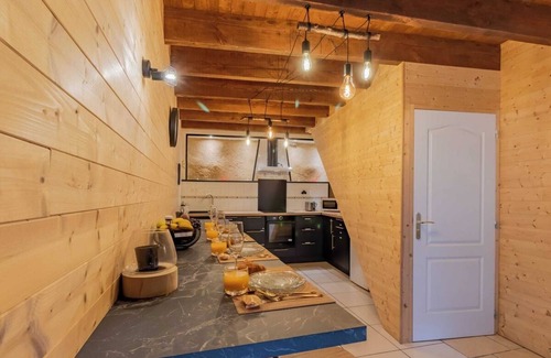 Saint-Pardoux-la-Riviere House | Le Chalet