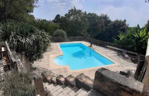 Montignac House | Le Chai, gîte de charme avec piscine