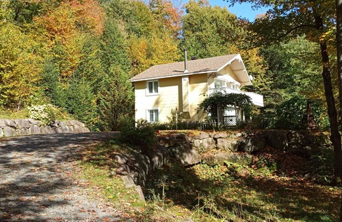 St-Adolphe-d'Howard Ski Chalet | Le chalet à Saint Adolph D'Howard