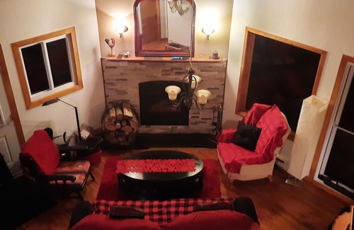 Austin Ski Chalet | Le chalet aux 2vues/3 bedrooms