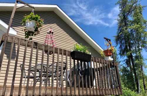 Saint-David-de-Falardeau House | Le Chalet de Claude, au pied des Monts-Valin