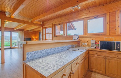 Mery-sur-Seine House | Le Chalet dans la Prairie
