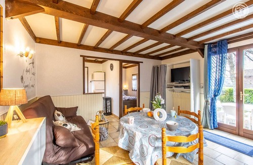 Toulon-sur-Arroux House | Le Chalet de l'Arroux