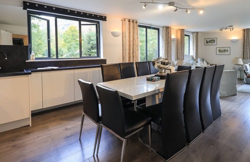 Elterwater House | LE CHALET, family friendly, with open fire in Elterwater