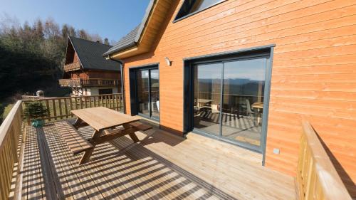 Saint-Anastaise Ski Chalet | Le Chalet de Juliette