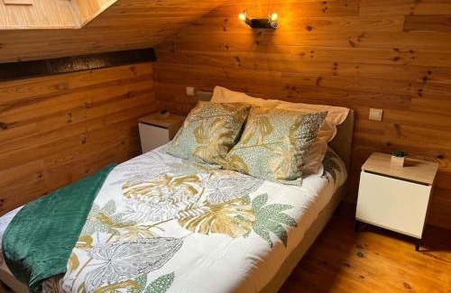 Saint-Pardoux-la-Riviere House | Le Chalet