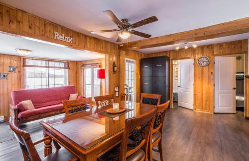 Saint-Tite-des-Caps Ski Chalet | Le Chalet Relax du Lac St-Tite