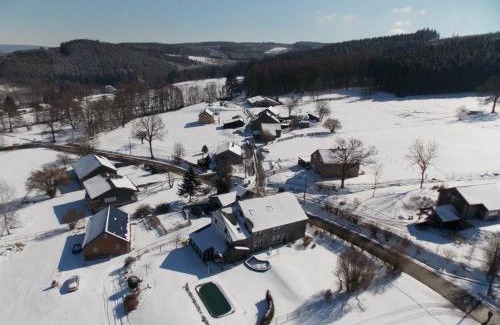 Bellevaux House | Le champ Madame