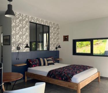 Villemoustaussou Bed & Breakfast | Le chant des cigales