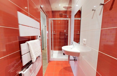 Charmettes - Bellecombe Apartment | LE CHAPITEAU - Nice flat close to PART DIEU