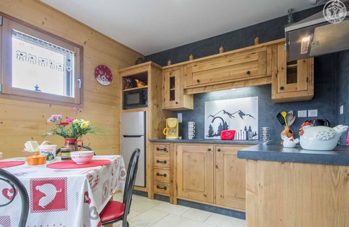 Epersy House | LE Chardon Bleu - Entrelacs