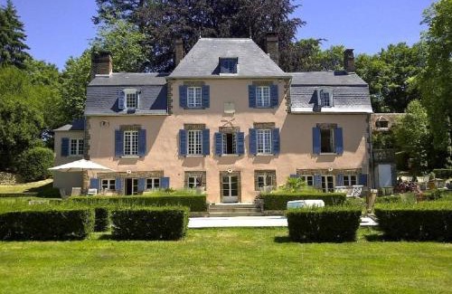Mezilles Villa | Le Charme