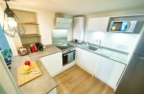 Chartreux - Saint Vincent Apartment | Le Chartreux -Canut Lyonnais -Croix Rousse