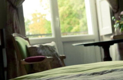Bures-sur-Yvette Bed & Breakfast | Le Chateau De La Vierge