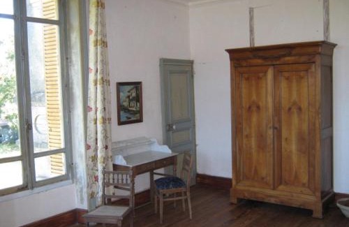Villaines-la-Juhel Bed & Breakfast | Le Chateau du grand Coudray