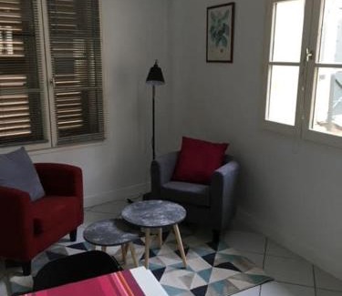 Rambouillet Apartment | Le Chateau