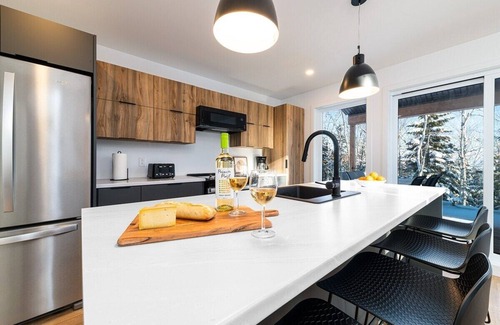 Les Eboulements House | Le Chic Repère 127 – Nature, Style & Privacy