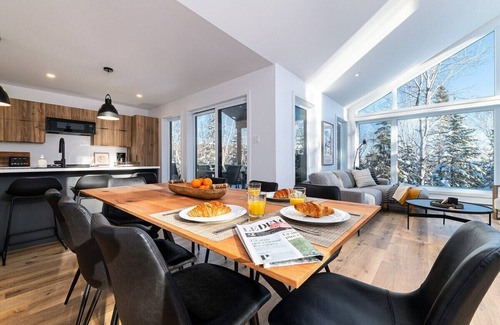 Les Eboulements House | Le Chic Repère 127 – Nature, Style & Privacy