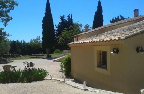 Saumane-de-Vaucluse Cottage | Le Chinaillon, holiday appartment in Saumane de Vaucluse, near facilities