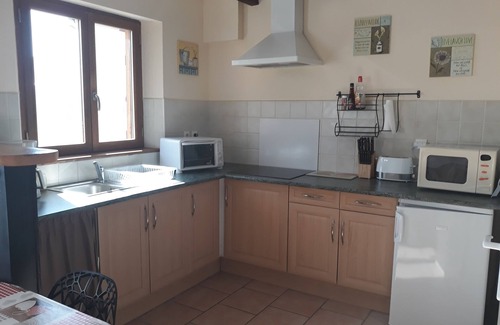 Azet House | Le Clos d' Azet, Small house near St-Lary-Soulan and Val Louron with WiFi