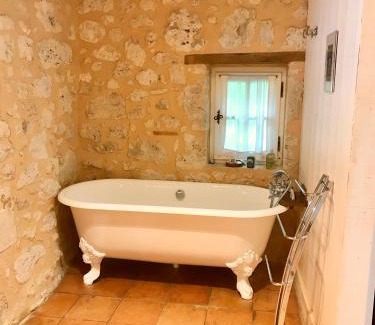 Lusignan-Petit Bed & Breakfast | Le Clos de Lusignan