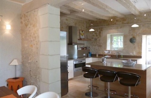 Noizay Cottage | Le Clos de Venise, enchanting manor house surrounded by vineyards, near Vouvray