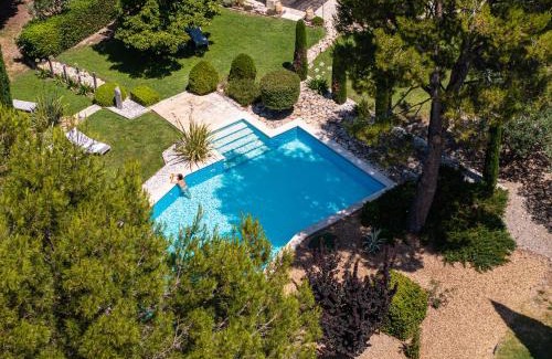 Graveson Bed & Breakfast | Le Clos des Cyprès Maison d'hôtes de charme - Diner Gourmet & Bien-être