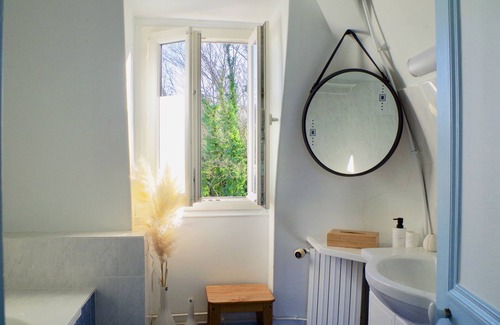 Asnieres-sur-Oise Bed & Breakfast | Le Clos des Fées