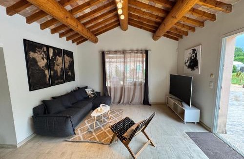 Monteux House | Le Clos des Fraisiers