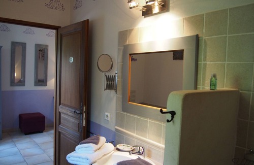 Lacoste Bed & Breakfast | Le Clos des Lavandes-Double Provence-Terrasse-Lacoste Luberon Provence