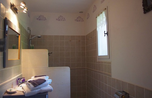 Lacoste Bed & Breakfast | Le Clos des Lavandes-Double Provence-Terrasse-Lacoste Luberon Provence