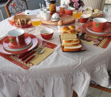 Sainte-Marie Bed & Breakfast | Le Clos Des Macé