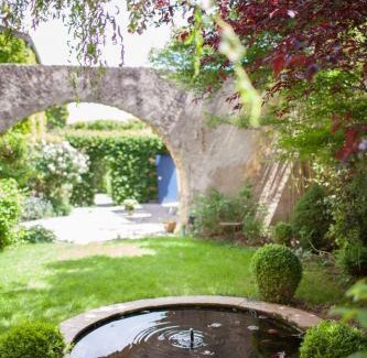 Chaussan Bed & Breakfast | Le Clos Du Perret