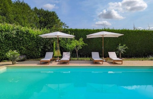 Josnes House | "Le Clos du Roi" Maison Avec Piscine