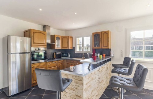 Greuville House | Le Clos Enchanté - GREUVILLE