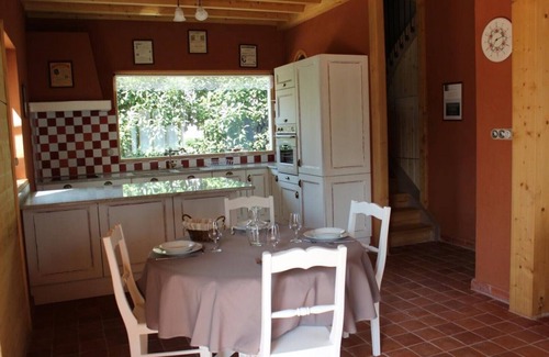 Brison-Saint-Innocent House | LE CLOS DES BURGONDES - gite GONDEBAUD