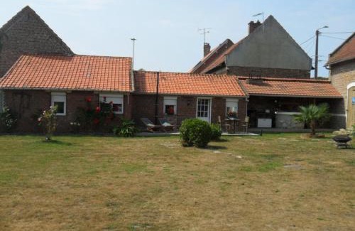 Fontaine-sous-Montdidier Apartment | Le clos des tracteurs d'antan