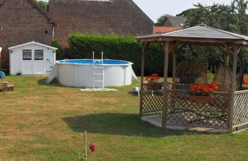 Fontaine-sous-Montdidier Apartment | Le clos des tracteurs d'antan