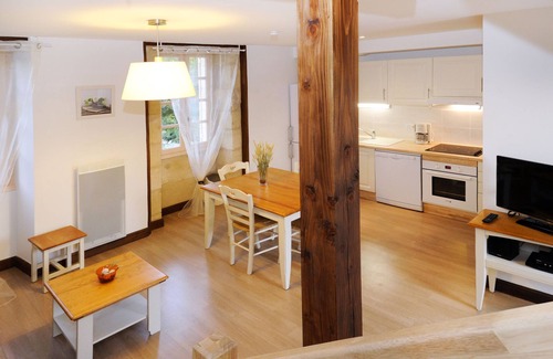 Saint-Vincent-de-Cosse Apartment | Le Clos des Rives by Interhome