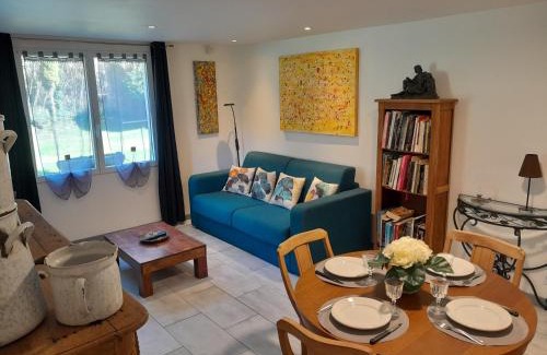 Castels Apartment | Le clos Le Roc Rouge