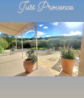 Comps House | Le Clos Olives
