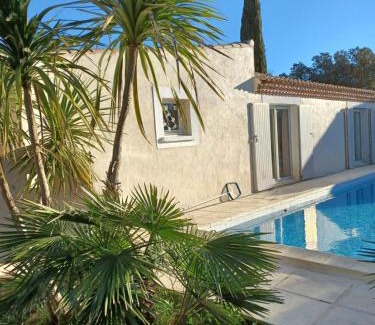 Comps House | Le Clos Olives