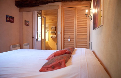 Virac Bed & Breakfast | Le Clos Pastel