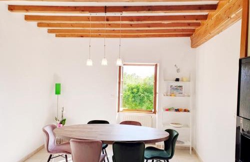 Clesse House | Le Clos Violet Clessé Holiday Home For 6