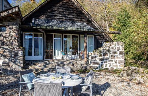 Thiezac House | Le Clou