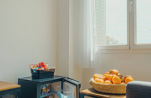 Buers Apartment | Le cocon, accommodation for 6 people + 1 baby in Villeurbanne near Lyon