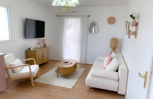 Belin-Beliet Apartment | Le Cocon Rose Jacuzzi privé rêve et Douceur